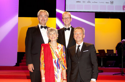 Das Präsidium, der Vorstand und die Geschäftsführung der hFMA v.l.n.r.: hinten: Präsidiumsmitglied Prof. Rüdiger Pichler, Vorstandsmitglied Prof. Dr. Henning Lobin, vorne: hFMA-Geschäftsführerin Anja Henningsmeyer und Präsidiumssprecher Prof. Bernd Kracke
